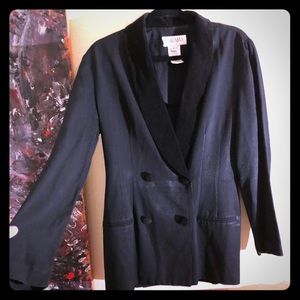 👠NEW ITEM👠VTG shiny black blazer w/velvet trim